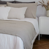 Funda Piecera Loa Mini Lino (Sin Relleno) Beige